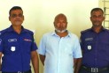 ভারতে যাওয়ার পথে বেনাপোলে আওয়ামী লীগের নেতা আটক